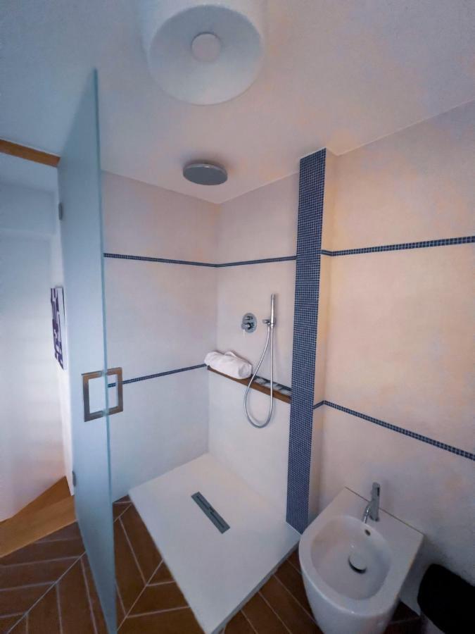 View Room Баколи Екстериор снимка