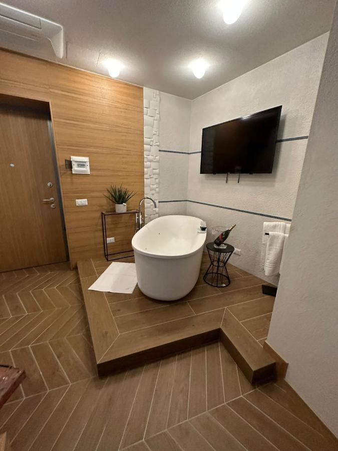 View Room Баколи Екстериор снимка